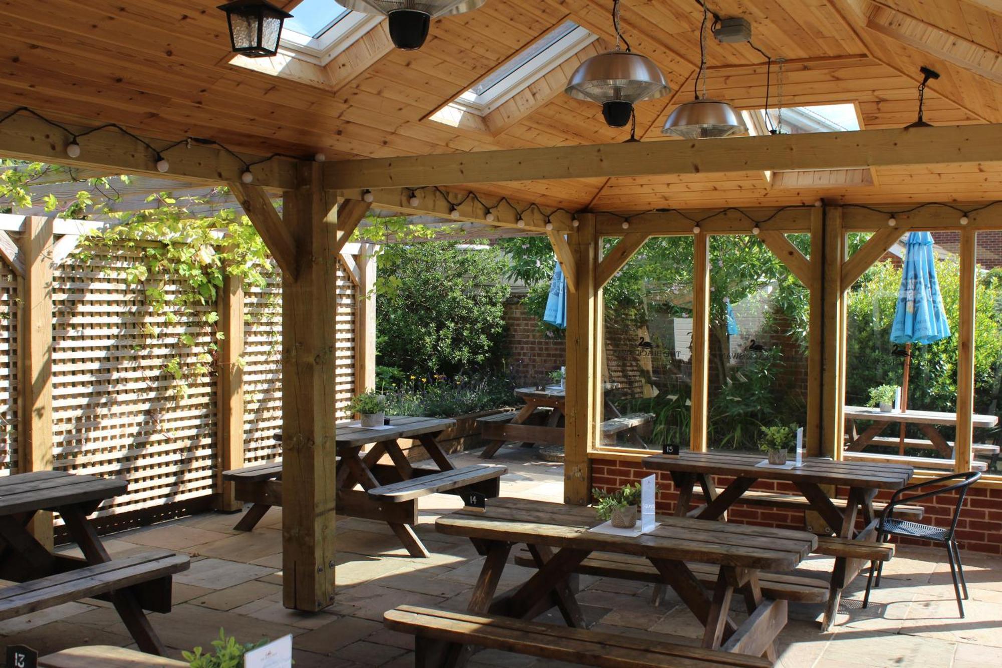 The Black Swan Inn Horsham St Faith Εξωτερικό φωτογραφία