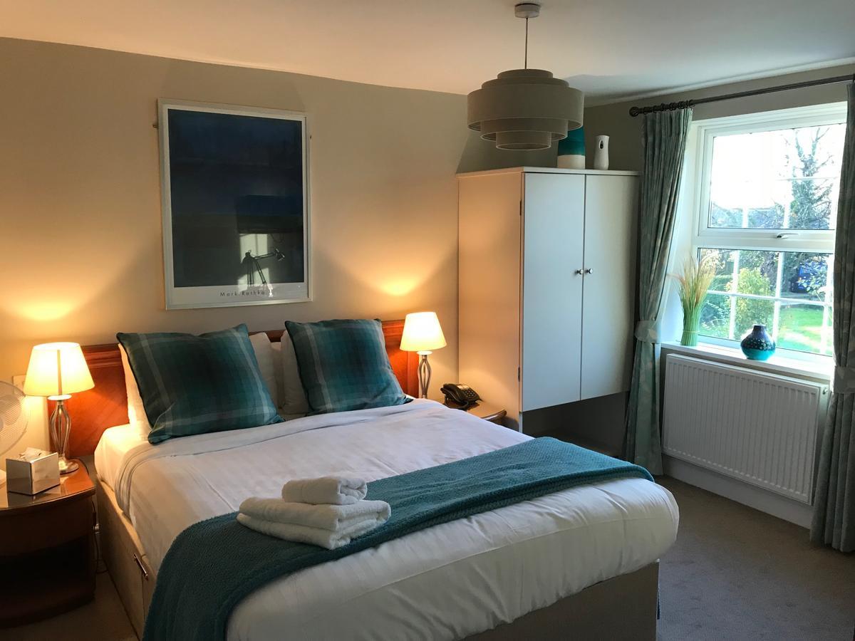 The Black Swan Inn Horsham St Faith Εξωτερικό φωτογραφία